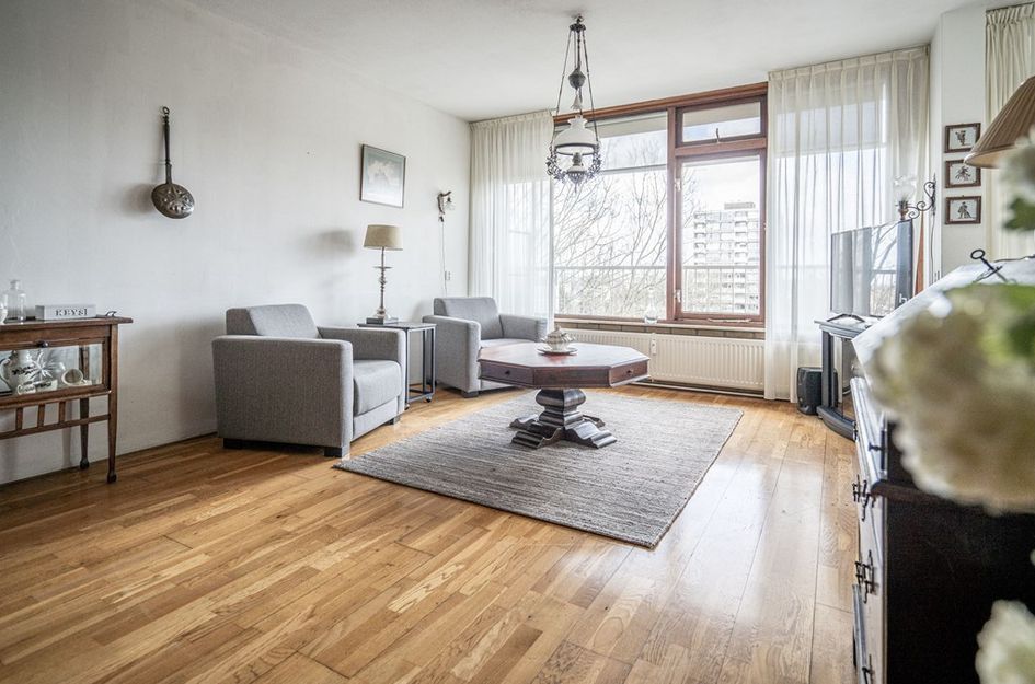 Graaf Janstraat 103