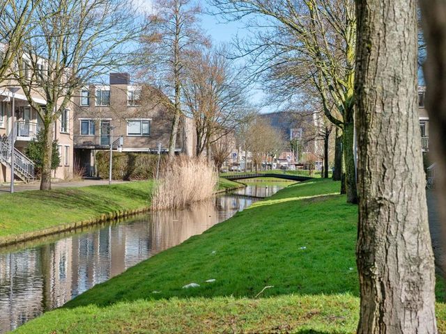 Waardenburgdam 23, Rotterdam