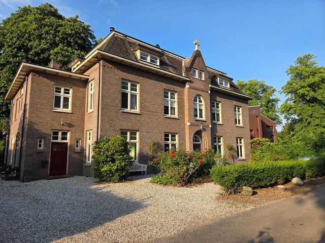 Pastoor Hagenstraat 2, Vaassen