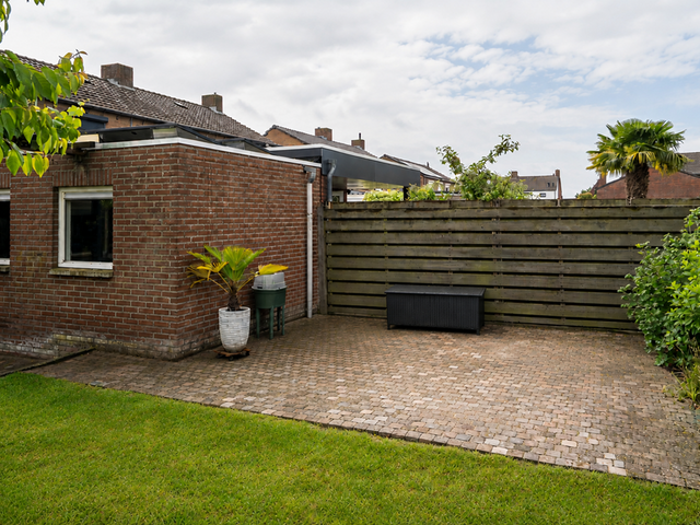 van Gelderstraat 13, Wessem
