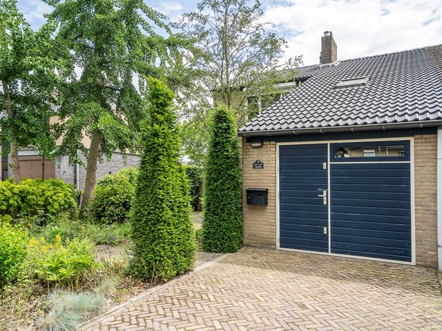 Randenborgweg 24, Nieuwstadt