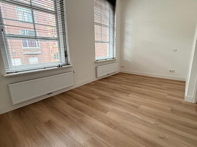 Stationsstraat 38, Tilburg