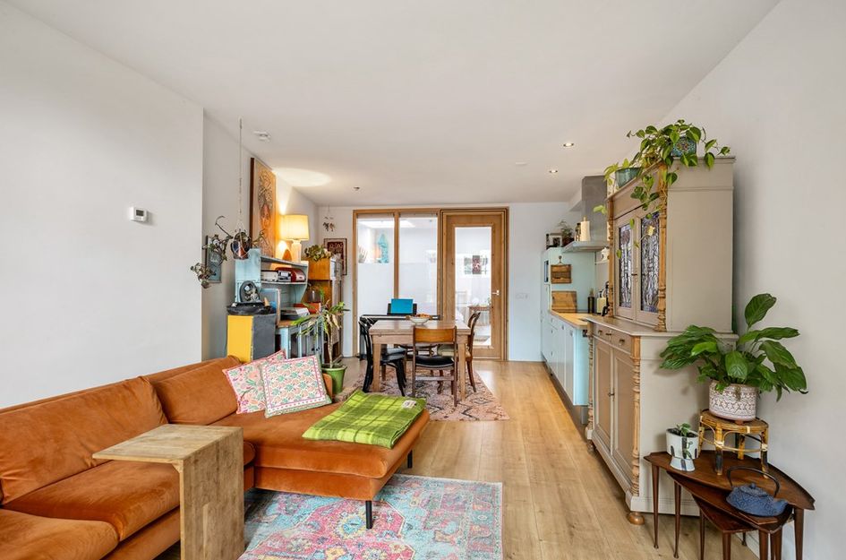 Eerste Hunzestraat 12