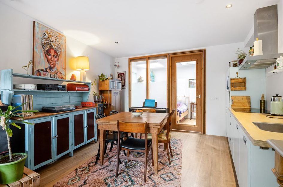 Eerste Hunzestraat 12