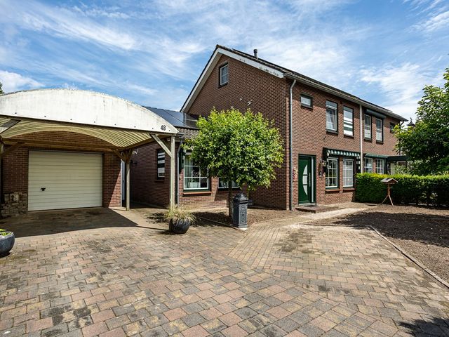 Oudebaan 48, Milsbeek