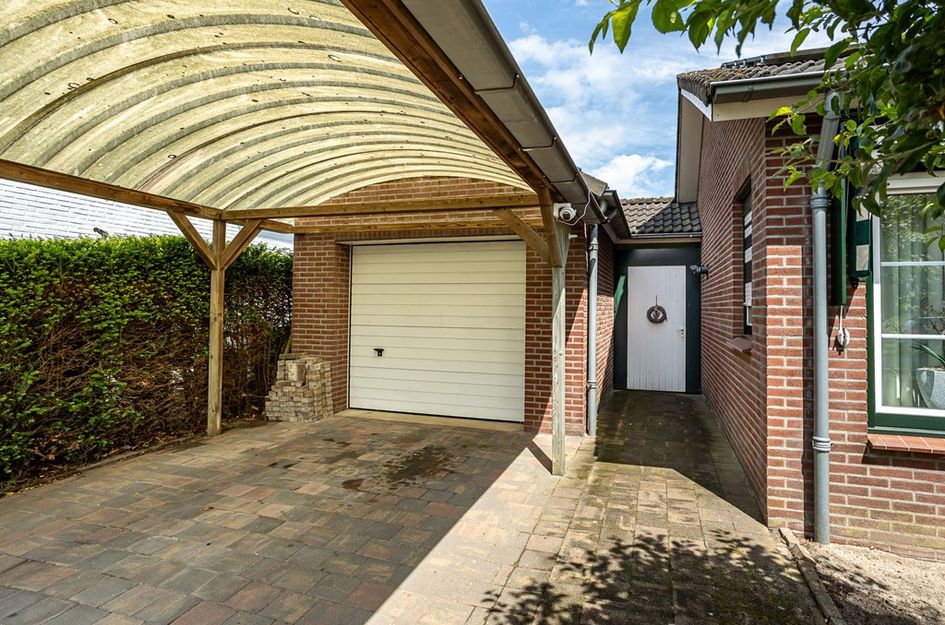 Oudebaan 48