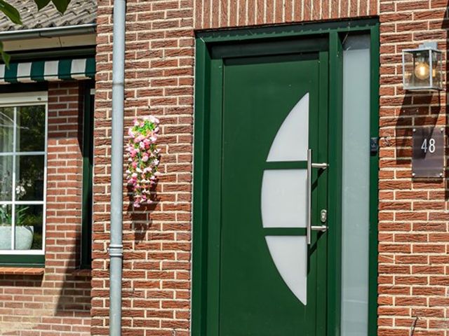 Oudebaan 48, Milsbeek