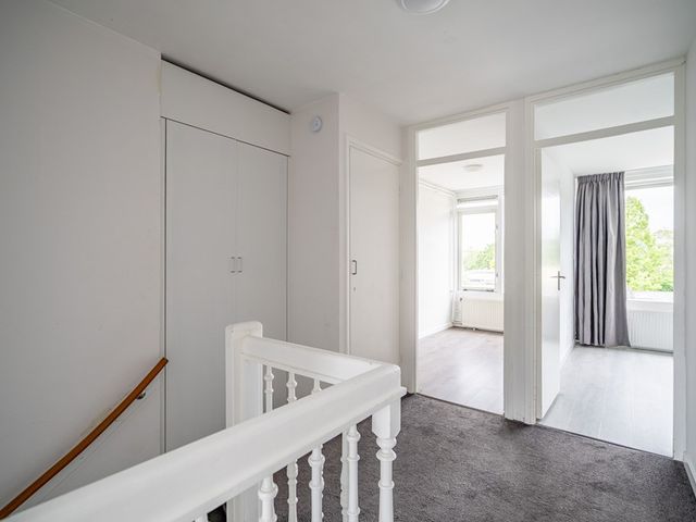 van Ruysdaellaan 50, Leidschendam