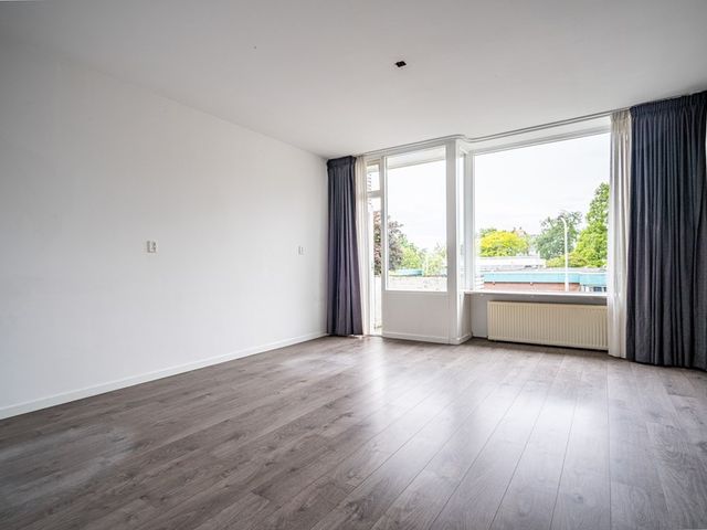 van Ruysdaellaan 50, Leidschendam