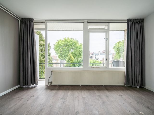 van Ruysdaellaan 50, Leidschendam