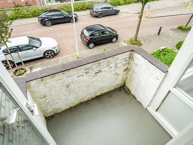 van Ruysdaellaan 50, Leidschendam
