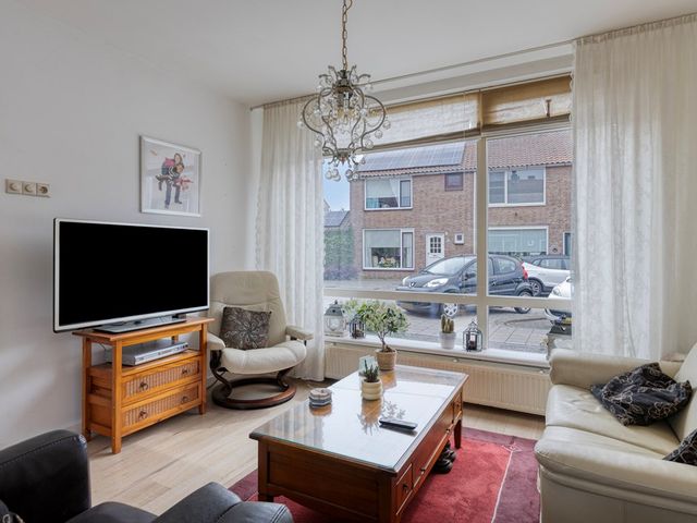 Breitnerstraat 15, Zwijndrecht