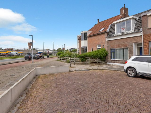 Parallelweg 77, Den Helder