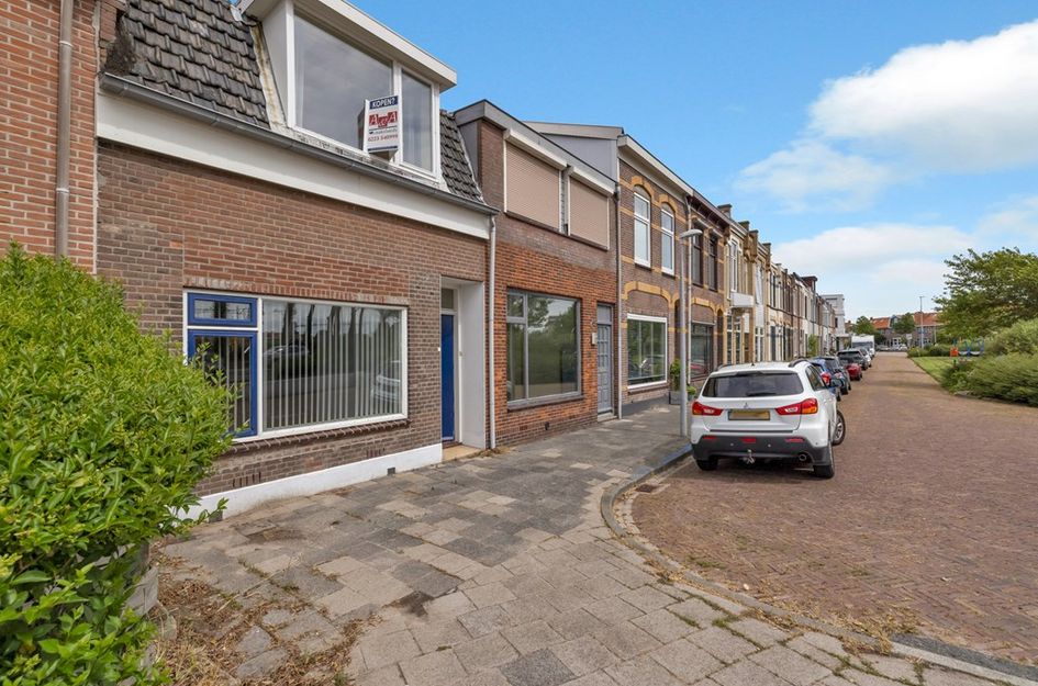 Parallelweg 77