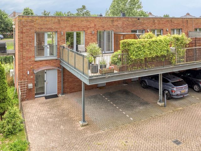 Laan van Floris de 5e 145, Nootdorp