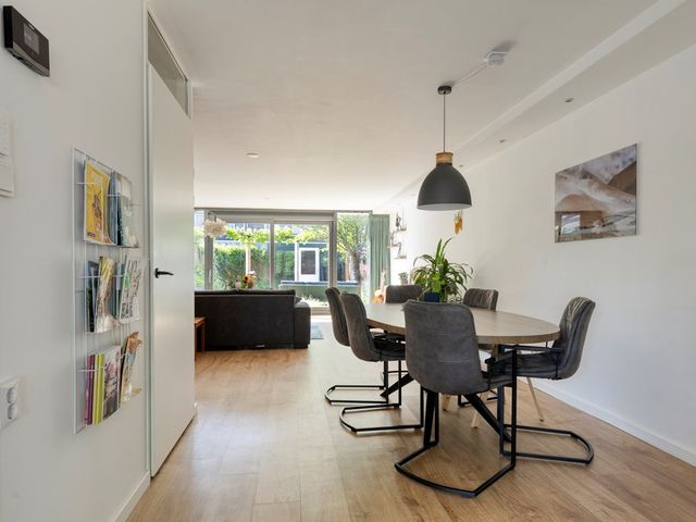 Dijkwacht 104, Leiderdorp