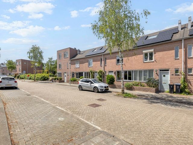 Amerongseberg 33, Utrecht