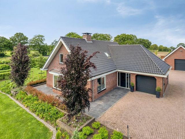 Kade 14, De Klomp