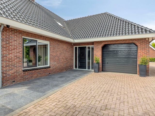 Kade 14, De Klomp