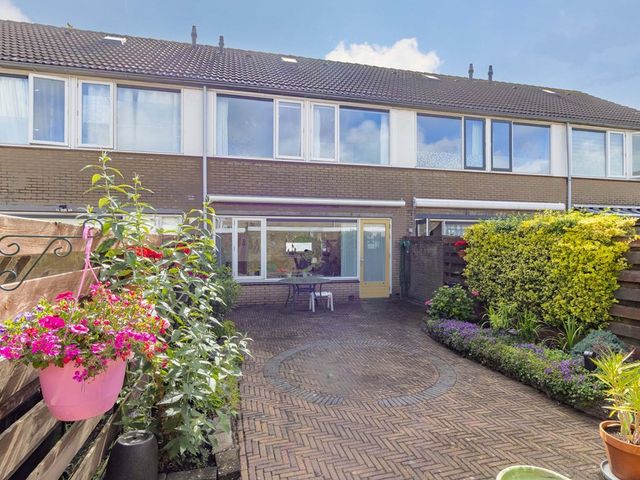Beethovenlaan 9, Bunschoten-Spakenburg
