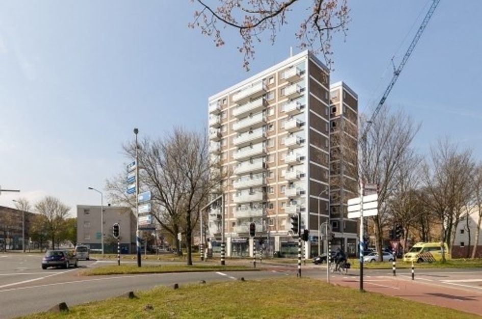 Prins Bernhardplein 
