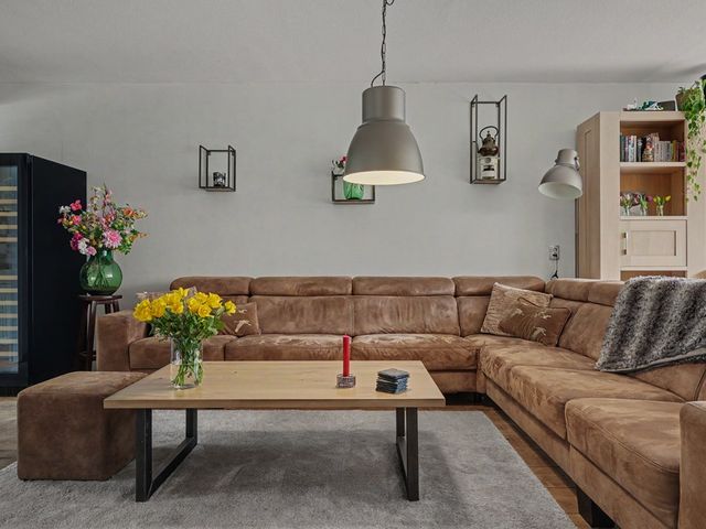 Bremstraat 6, Klaaswaal