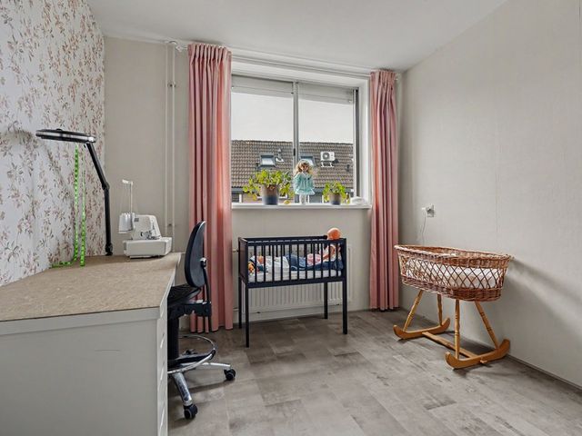 Bremstraat 6, Klaaswaal