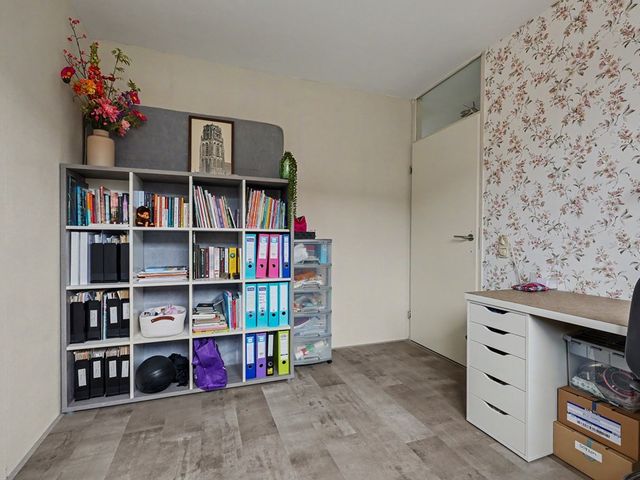 Bremstraat 6, Klaaswaal