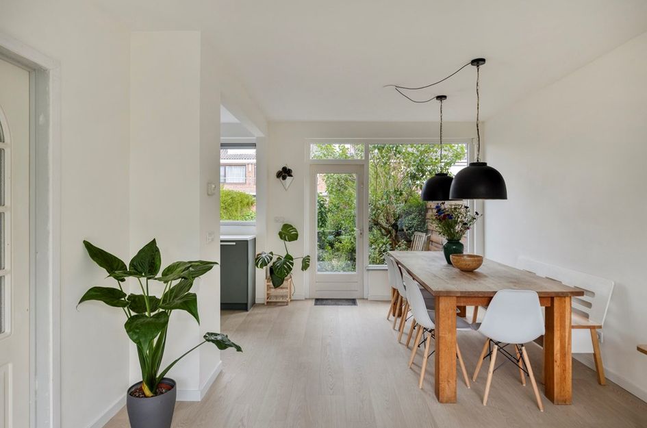 Lazuursteenstraat 6