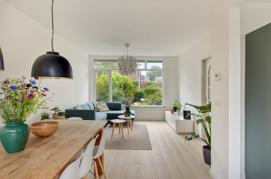 Lazuursteenstraat 6