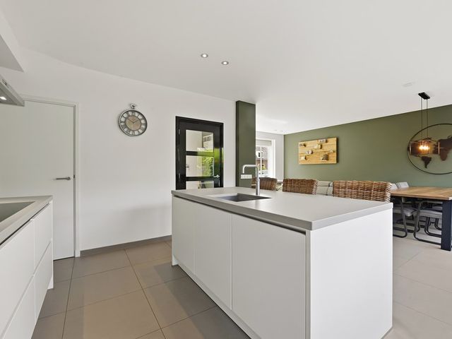 Huis te Veldelaan 49, Maasland