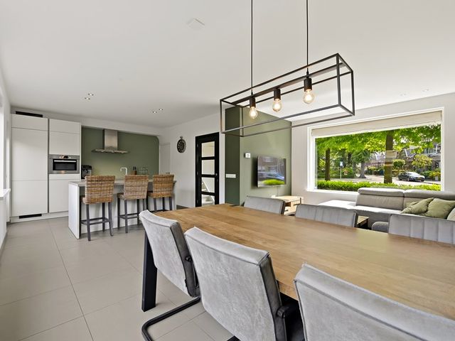Huis te Veldelaan 49, Maasland