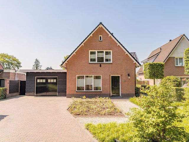 Kon Wilhelminaweg 82, Amerongen