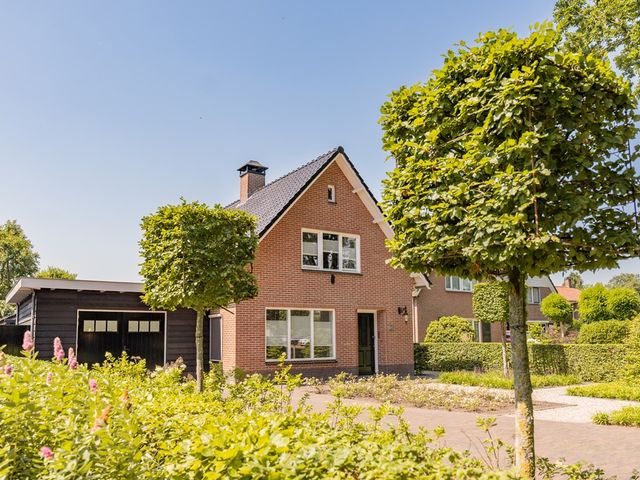 Kon Wilhelminaweg 82, Amerongen