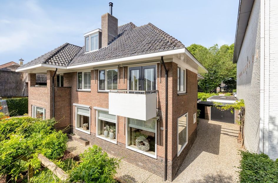 Kerkewijk 102