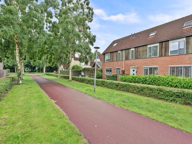 Eem 33, Zeewolde