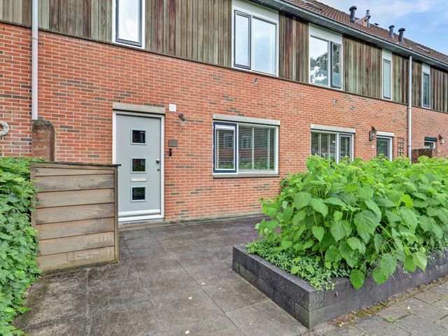 Eem 33, Zeewolde