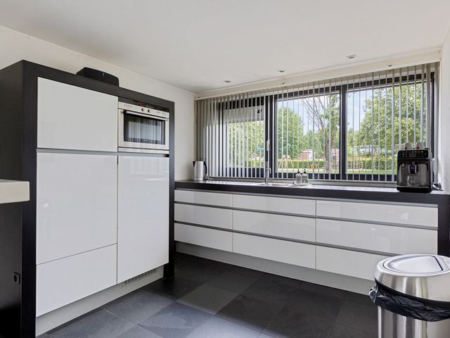 Reiskameraad 48, Eindhoven