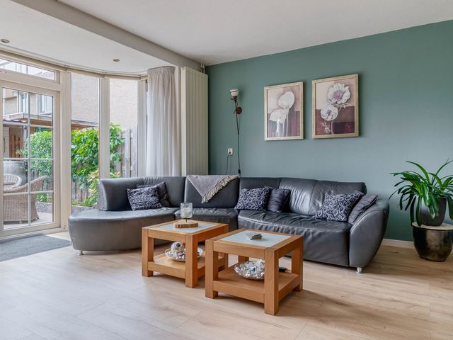 Sweelinckplantsoen 118, Zwijndrecht