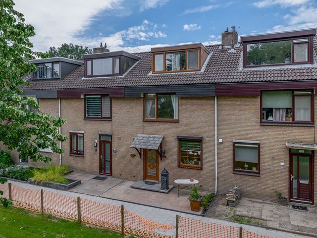 Sweelinckplantsoen 118, Zwijndrecht