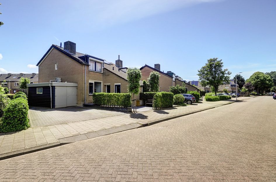 Plevierstraat 1