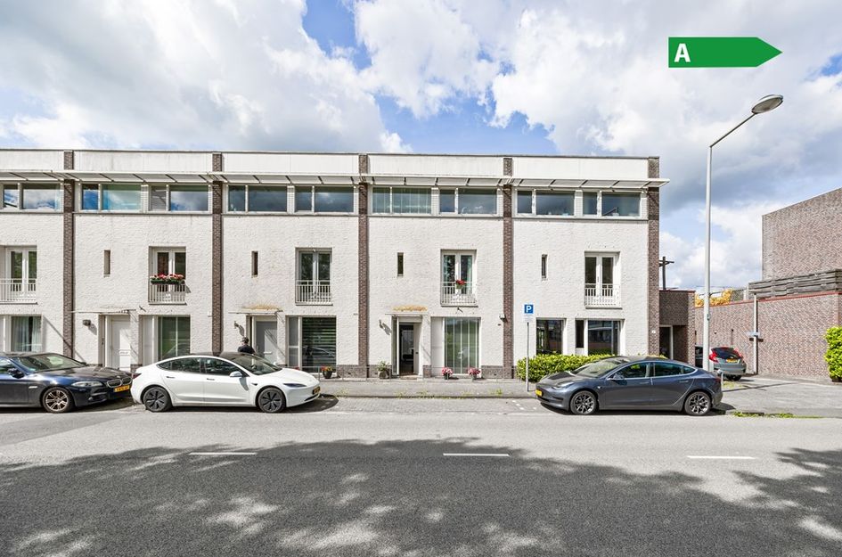Libelsingel 62