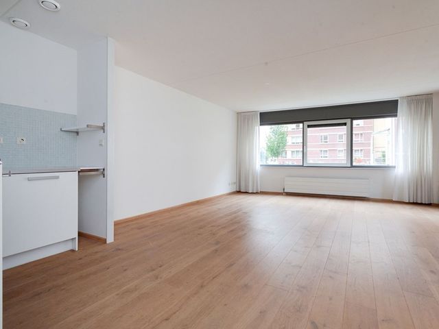 Honingerhof 1, Rotterdam