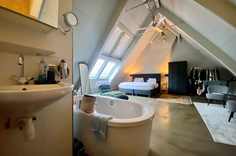 Leeuwenstraat 15B04