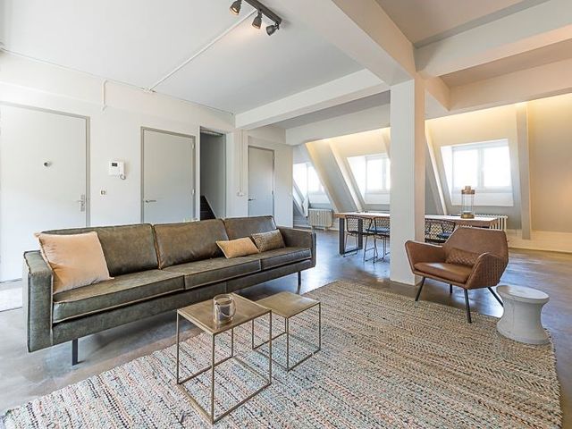 Leeuwenstraat 15B04, Rotterdam