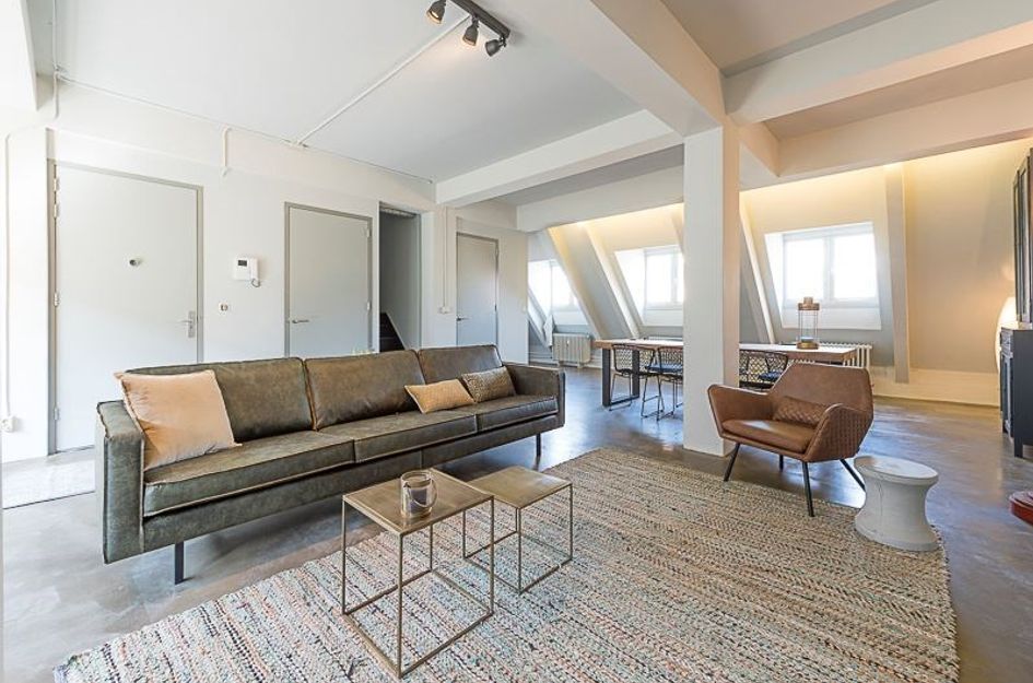 Leeuwenstraat 15B04