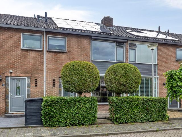 Koningin Wilhelminastr 10, Meerkerk