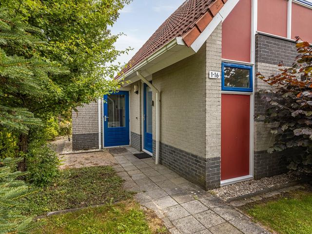 Roegeweg 1 16, Steendam