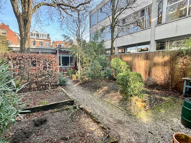Lange Beestenmarkt 113GF, 's-Gravenhage