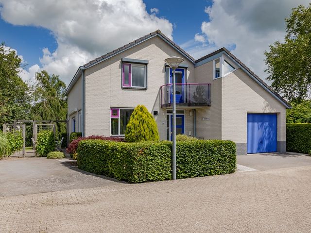 Diepenbrockhof 36, Hoorn